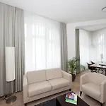 Burns Art 4* Düsseldorf