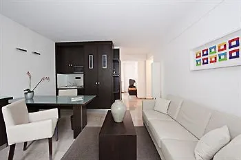 Burns Art Hotel