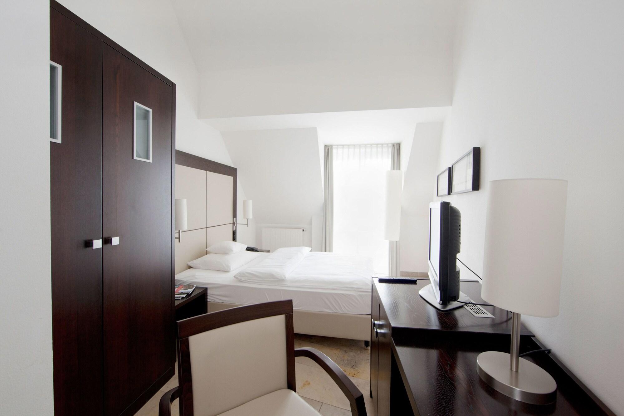 Hotel Burns Art Düsseldorf